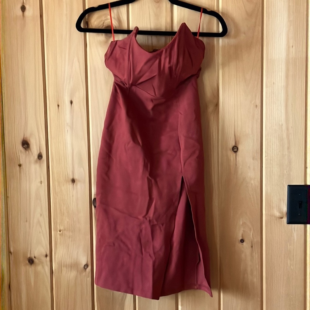 Chic Strapless Dress